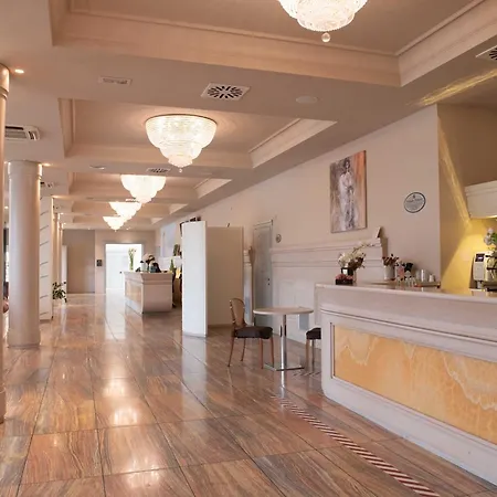 Grand Hotel Forlì-2